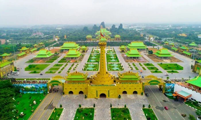 Ho Chi Minh City - Full Day Dai Nam Theme Park